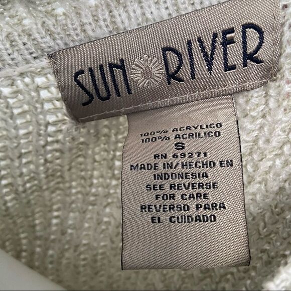 Sun River Oversized  Knit Crewneck Sweater - Picture 3 of 8